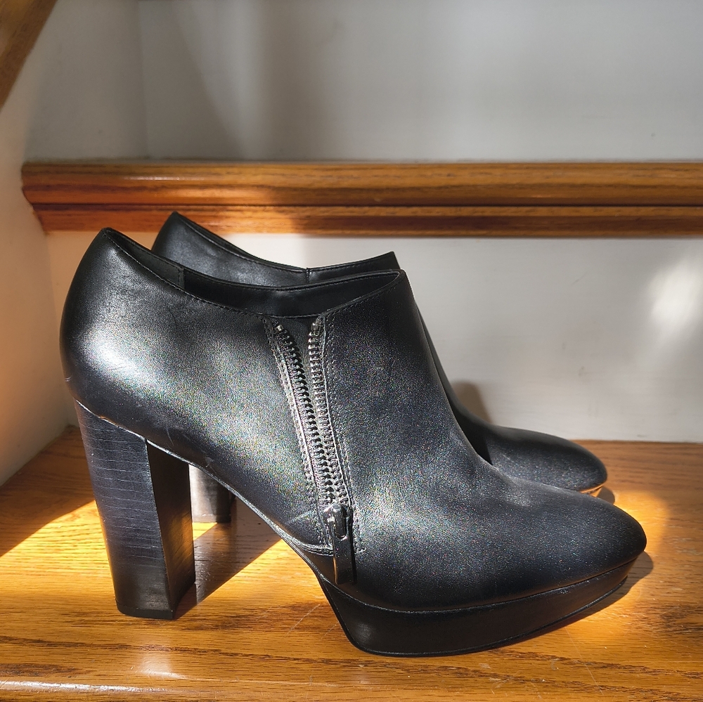 Franco Sarto Sleek Black Heeled Boots - Picture 1 of 7